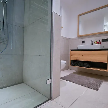 アパート Blackstyle - Alpenluxus Collection *